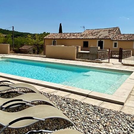 Mas Des Terres Rouges Villa Vezenobres Luaran gambar