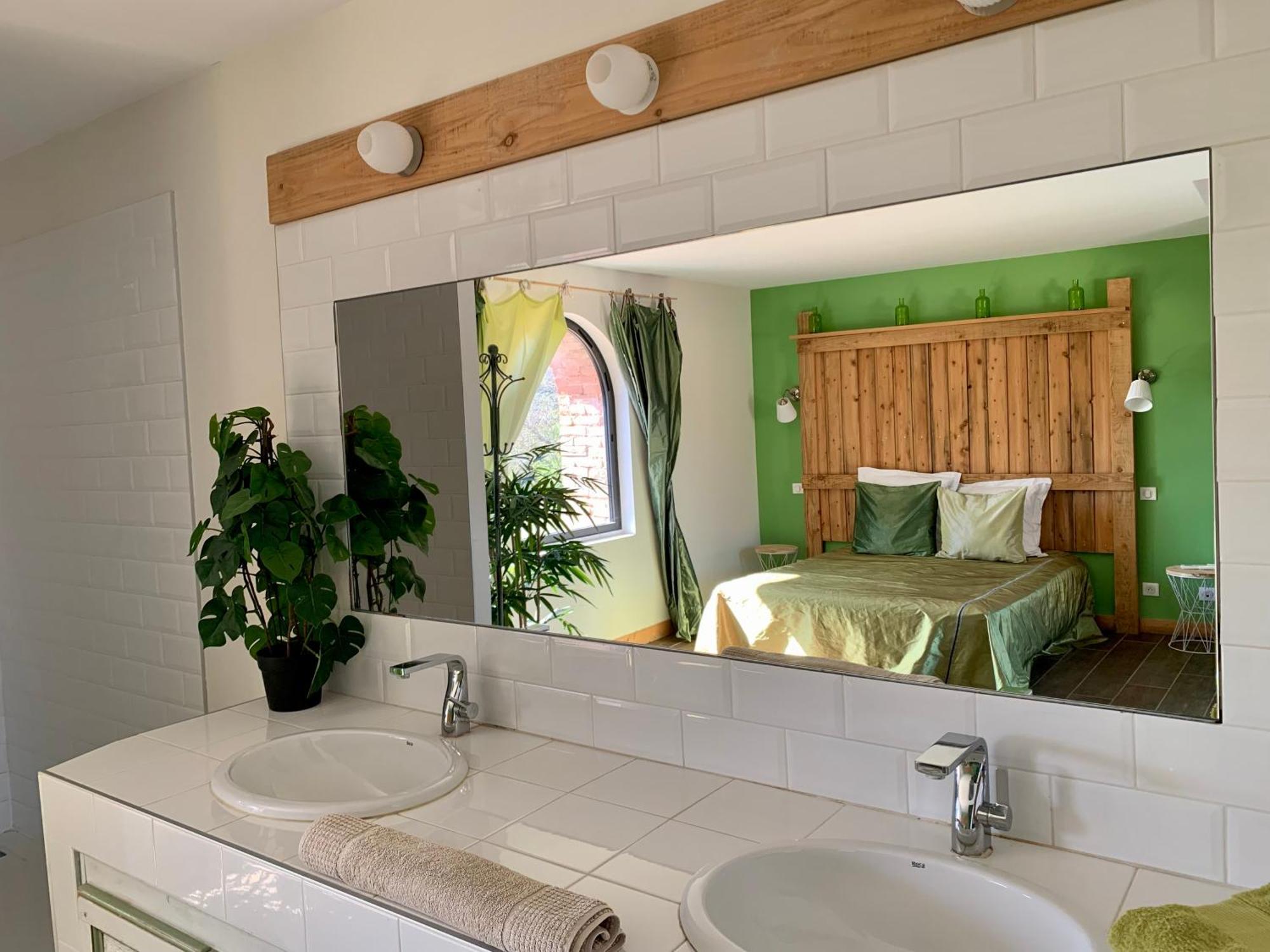 Mas Des Terres Rouges Villa Vezenobres Luaran gambar